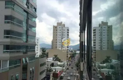 Apartamento com 3 dormitórios à venda, 117 m² por R$ 1.375.000,00 - Meia Praia - Itapema/SC