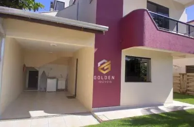 Sobrado com 3 dormitórios à venda, 161 m² por R$ 1.250.000 - Canto Grande - Bombinhas/SC