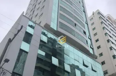 Apartamento com 3 dormitórios à venda, 121 m² por R$ 1.950.000 - Centro - Balneário Camboriú/SC