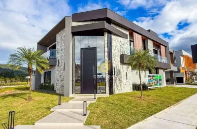 Casa em condomínio fechado com 4 quartos à venda no Jardim Dourado, Porto Belo 