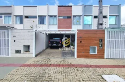 Lindo sobrado com 3 dormitórios sendo 1 suíte e 2 vagas de garagem à venda, 128 m² por r$ 900.000 - nova esperança - balneário camboriú/sc