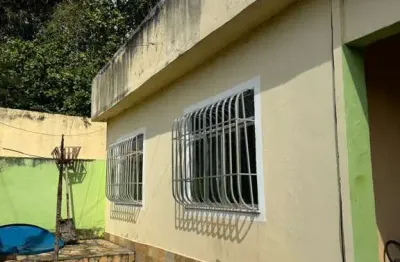 Casa com 2 quartos à venda no Jóquei Clube, São Gonçalo 