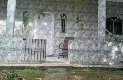 Casa com 1 quarto à venda no Balneário Bambuí (Ponta Negra), Maricá 