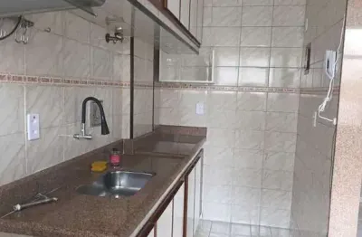 Apartamento com 2 quartos para alugar no Jardim Alcântara, São Gonçalo 