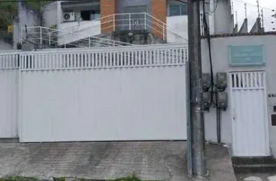 Apartamento com 2 quartos à venda em Maria Paula, São Gonçalo 