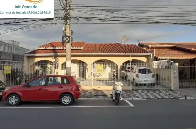 Linda casa em balneário camboriú próximo ao shopping