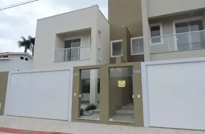 Sobrado alto padrão em balneário camboriú com vista para o mar