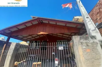 02 casas no terreno em camboriú no bairro monte alegre