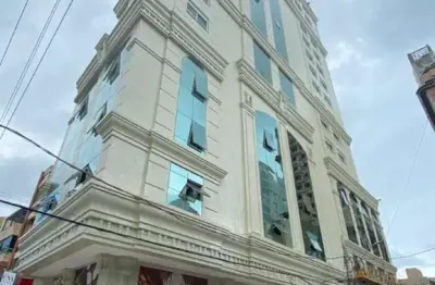 Apartamento em meia praia, itapema ótima localização.