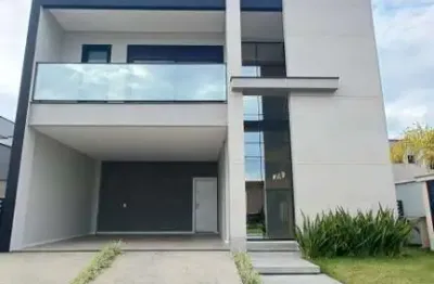 Linda casa em condomínio fechado caledônia private village