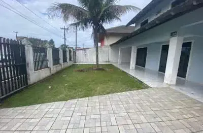 Casa com 4 quartos para alugar no Centro, Guaratuba 