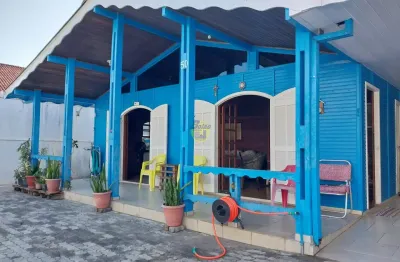 Casa mista com wifi no centro para locação de temporada (próximo ao villa real)