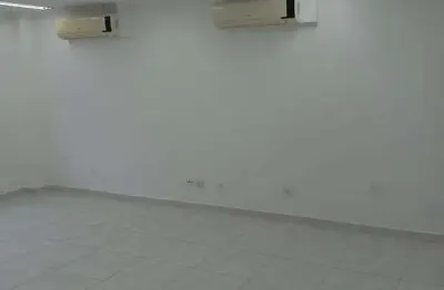 Sala comercial à venda na avenida adolfo pinheiro, 520, santo amaro, são paulo por r$ 320.000