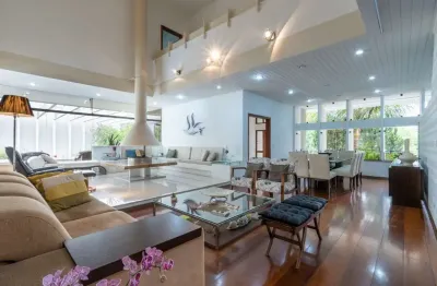 Casa com 5 quartos à venda na rua professor astolfo tavares pais, 211, vila são francisco, são paulo por r$ 3.700.000