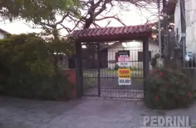 Casa com 3 quartos à venda no camaquã, porto alegre  por r$ 395.000