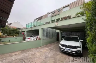 Casa em condomínio fechado com 2 quartos à venda na tristeza, porto alegre  por r$ 660.000