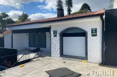 Casa comercial com 3 salas para alugar na Tristeza, Porto Alegre  por R$ 5.900