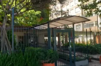 Apartamento com 3 quartos à venda na vila assunção, porto alegre  por r$ 299.000