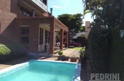 Casa com 3 quartos à venda no menino deus, porto alegre  por r$ 2.000.000