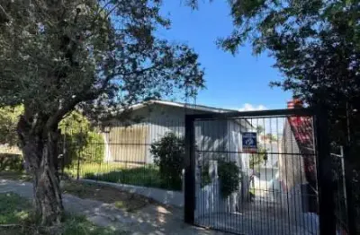 Casa com 3 quartos para alugar na tristeza, porto alegre  por r$ 4.300
