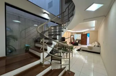 Casa com 3 quartos à venda na Cavalheiro Ernesto Giuliano, R, Osvaldo Cruz, São Caetano do Sul