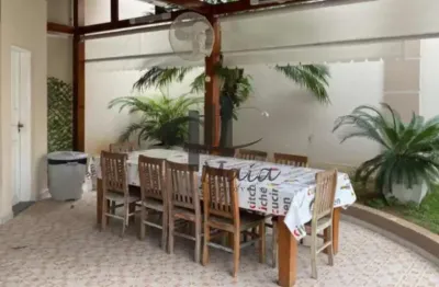 Casa com 3 quartos à venda na Rua Gradau, Vila Bela, São Paulo