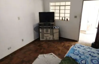 Casa com 2 quartos à venda na Sabino Leandrini, R, Olímpico, São Caetano do Sul