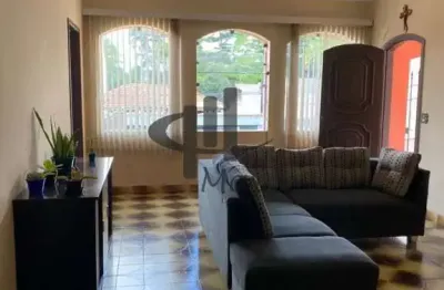Casa com 4 quartos à venda na Rua Nestor Moreira, Cerâmica, São Caetano do Sul
