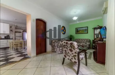 Casa com 3 quartos à venda na Rua Machado de Assis, Santo Antônio, São Caetano do Sul