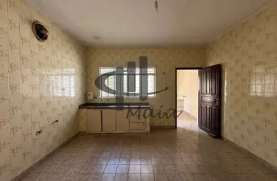 Casa com 2 quartos à venda na Rua Castro Alves, Cerâmica, São Caetano do Sul