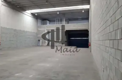 Barracão / Galpão / Depósito para alugar na Avenida Fagundes de Oliveira, Piraporinha, Diadema