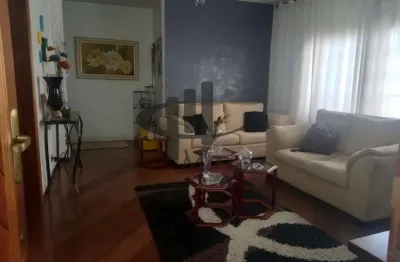 Casa com 3 quartos para alugar na Justino Paixao, R, Jardim São Caetano, São Caetano do Sul