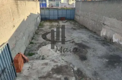 Terreno à venda na Pederneiras, R, Vila Palmares, Santo André