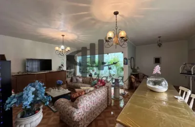 Casa com 4 quartos à venda na Avenida Doutor Augusto de Toledo, Santa Paula, São Caetano do Sul