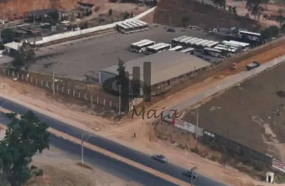 Terreno à venda na Avenida Lucas Nogueira Garcez, Centro, Jacareí