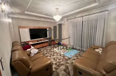 Casa com 3 quartos à venda na Rua Antônio de Andrade, Cerâmica, São Caetano do Sul