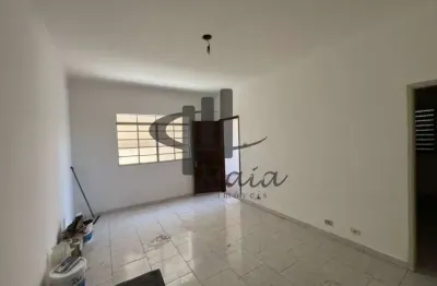 Casa com 2 quartos para alugar na Otavio Mangabeira, R, Osvaldo Cruz, São Caetano do Sul