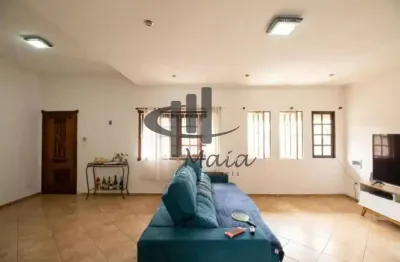 Casa com 5 quartos para alugar na Goncalves Dias, R, Cerâmica, São Caetano do Sul