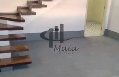 Casa com 3 quartos para alugar na Rua Castro Alves, Cerâmica, São Caetano do Sul