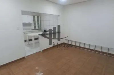Casa com 2 quartos para alugar na Rua Benedito Moretti, Fundação, São Caetano do Sul