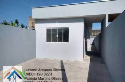 Casa nova à venda na praia com 3 quartos em caraguatatuba-sp