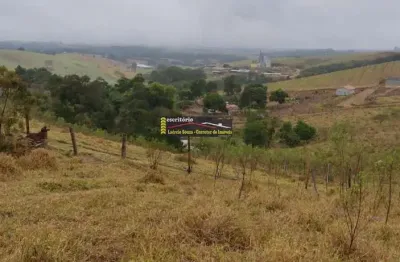 Sítio venda em tuiutí sp, com área 30.000m² casa, lago, poço - r$ 600mil - venda ou troca por casa, chácara ou terreno