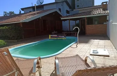 Casa à venda em valinhos sp, no bairro jardim alto da boa vista, 457m² terreno, 3 dorms (suite), piscina r$780mil