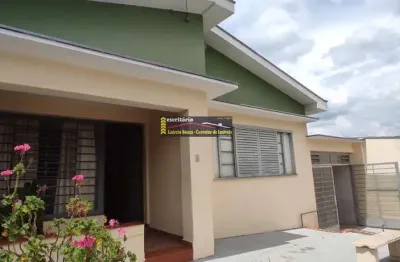 Casa venda em valinhos sp, regiã central da cidade, 153m² - r$ 700.000,00 (aceita financiamento)