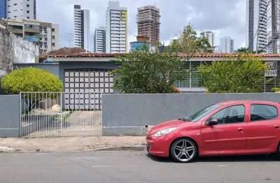 Linda casa na Madalena, lajeada, nascente , esquina 4 quartos sociais sendo,2 suítes