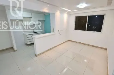 Seu 02 quartos decorado em condomínio com excelente infraestrutura!