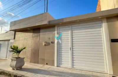Casa com 4 quartos à venda na Rua Doutora Claudia Monteiro, 18, Pinheirópolis, Caruaru