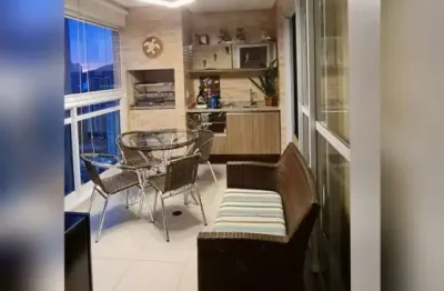 Dois dormitórios com suíte. lazer completo. andar bem alto.