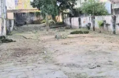 Terreno em santos no bairro do embaré. boa localização. vale