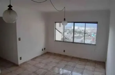 Dois dormitórios com dependência. bonito condomínio. amplo.